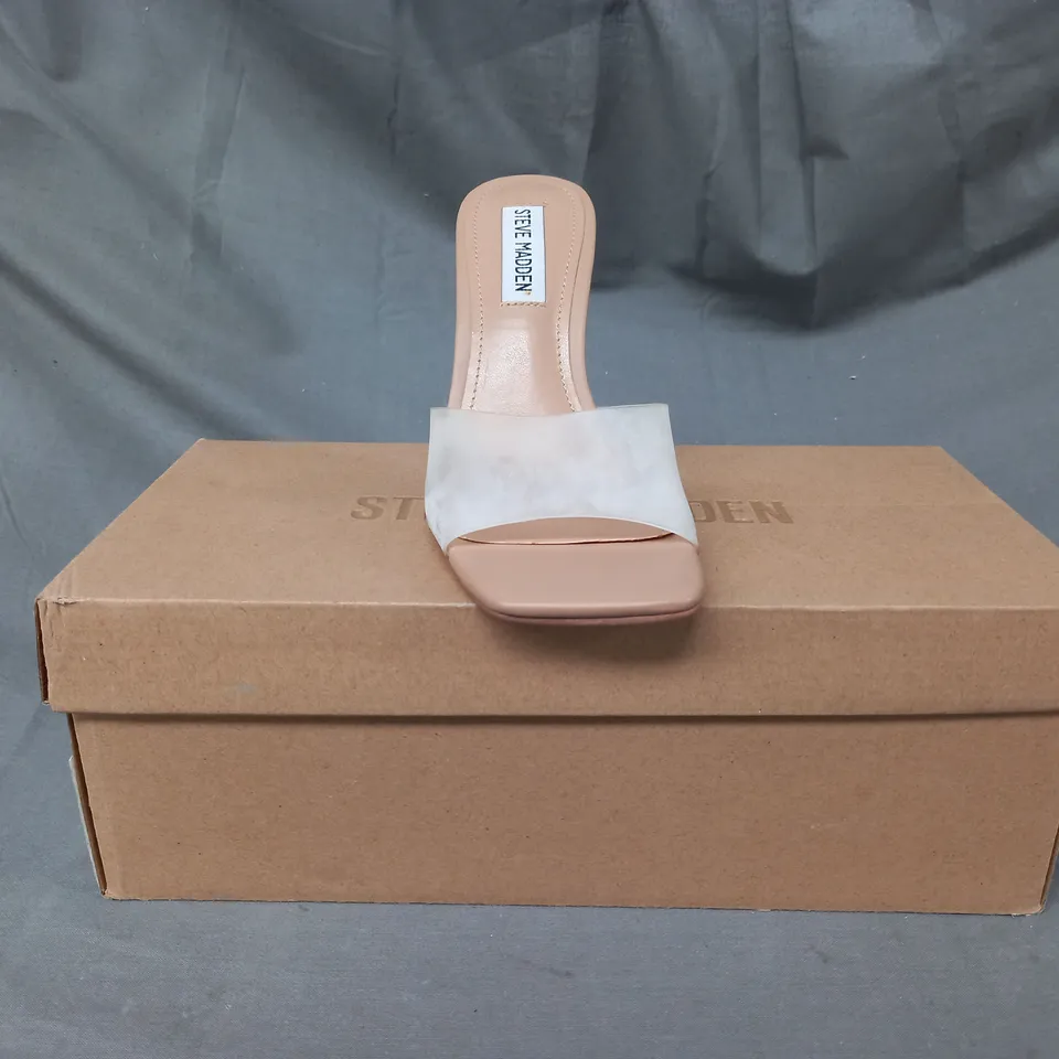 BOXED PAIR OF STEVE MADDEN SIGNAL SYNTHETIC CLEAR STRAP OPEN TOE HEELED SANDALS IN NUDE EU SIZE 36