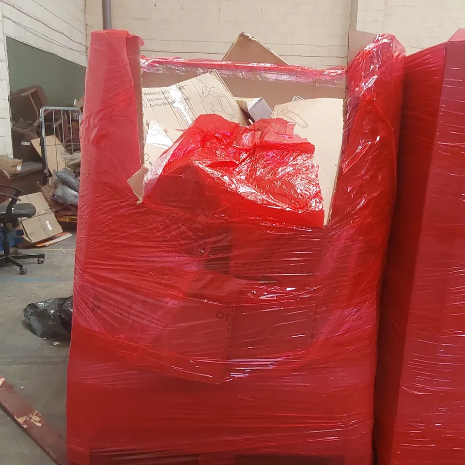 PALLET CONTAINING A LARGE QUANTITY OF ASSORTED ITEMS INCLUDING: AIR FRYER, 4 SLICE TOASTER, MULTIFUNCTIONAL STEAM CLEANER, TOILET SEAT WITH FRAME ECT