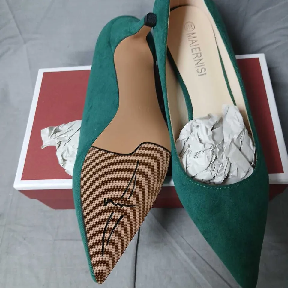 MAIERNISI GREEN SUEDE POINTED-TOE PUMPS (EU 40) – WOMEN'S DRESS HEELS
