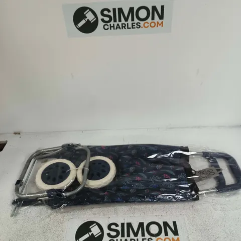 SHOPPING TROLLEY WITH FLORAL FABRIC COVER AND METAL FRAME