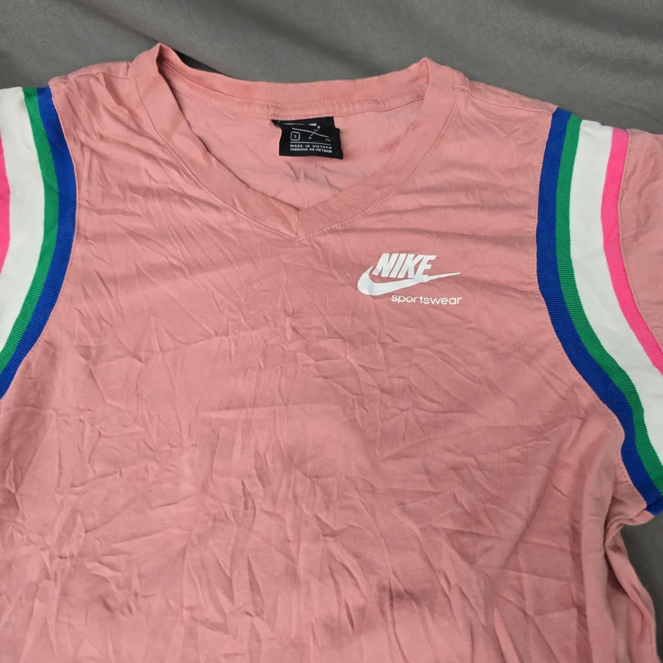 NIKE SPORTSWEAR WOMEN'S PINK T-SHIRT WITH RAINBOW SLEEVE STRIPES (SIZE S)