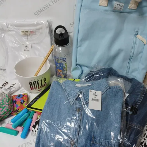 APPROXIMATELY 12 COTTON ON ITEMS INCLUDING BLUE BACKPACK, JEAN JACKETS, LARGE BOWL