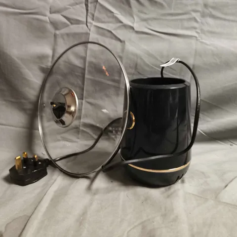 BOX OF APPROXIMATELY 3 ASSORTED ITEMS TO INCLUDE SHREDDER, FOOD PROCESSOR BASE, ETC