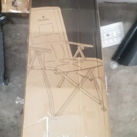 BOXED VOYAGER LUXURY CAMPING CHAIR - GREY