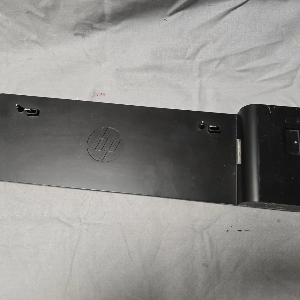 HP 2013 ULTRASLIM DOCKING STATION 