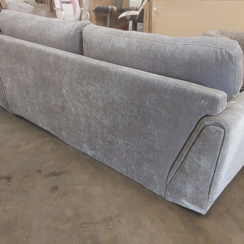DANETTI 4-SEATER UPHOLSTERED SOFA 