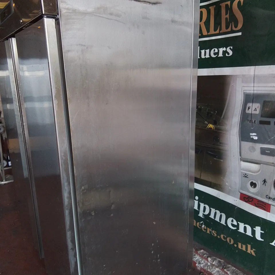 POLARIS COMMERCIAL P 140 TN AR STAINLESS DOUBLE DOOR FOOD CHILLER 