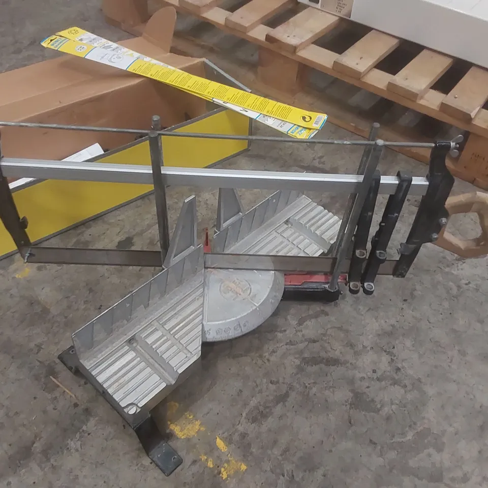 NOBEX CHAMPION 180 HAND MITRE SAW