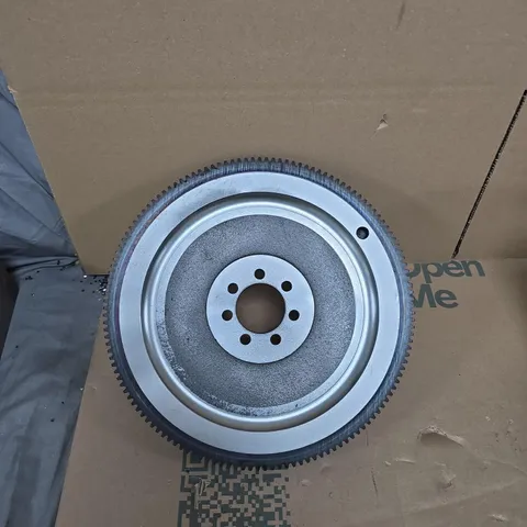 CAR FLYWHEEL WITH RING GEAR – 6-BOLT MOUNTING PART UNIDENTIFIED 