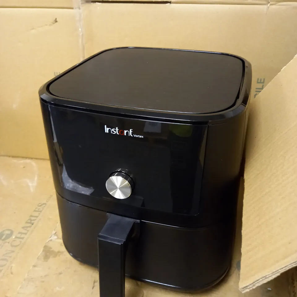 INSTANT POT VORTEX AIR FRYER