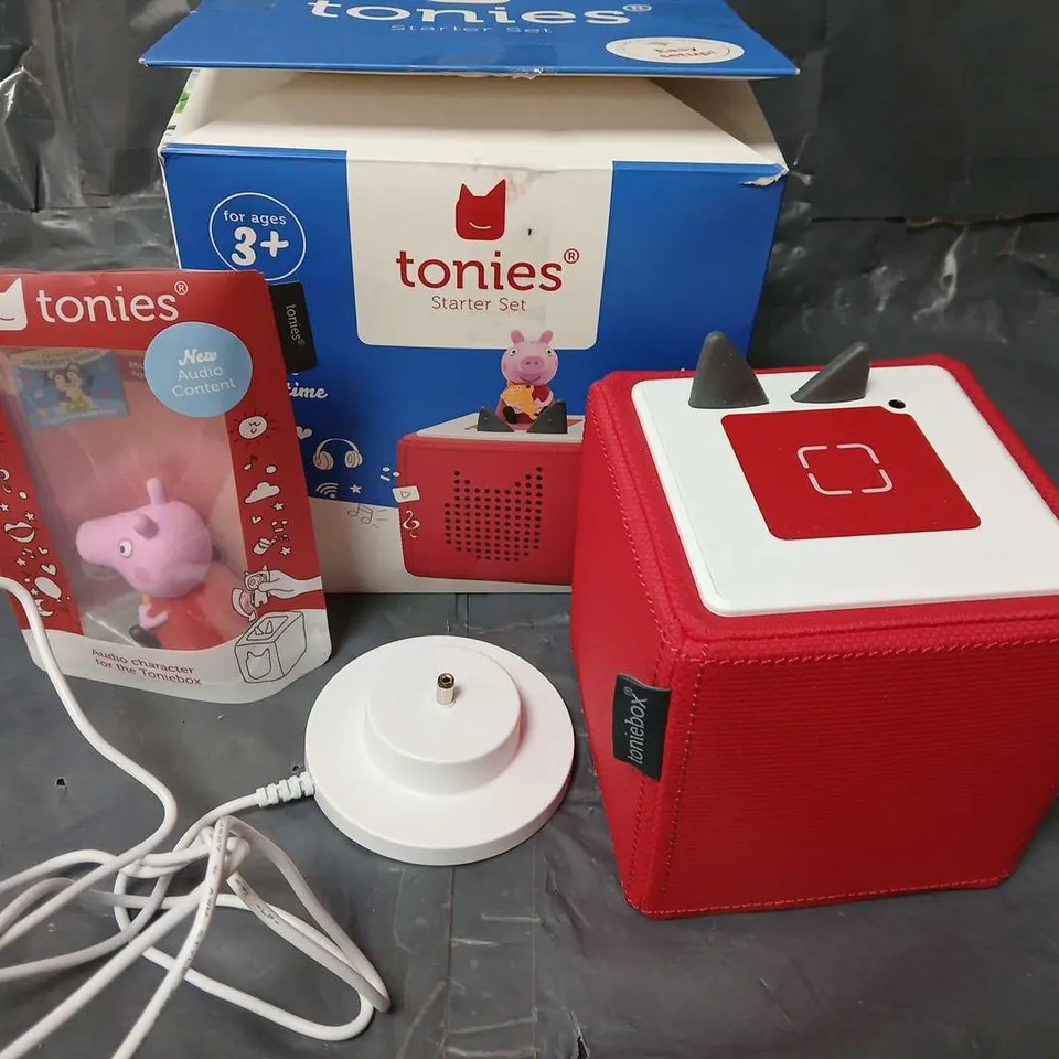 TONIES STARTER SET - RED FEATURING PEPPA PIG