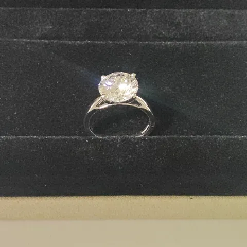 PLATINUM SOLITAIRE RING SET WITH A LAB GROWN DIAMOND WEIGHING +-4.03CT