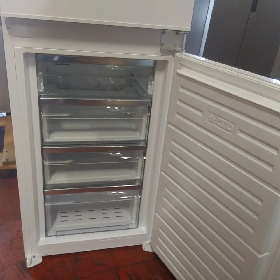 KENWOOD KIFF5022 INTEGRATED 50/50 FRIDGE FREEZER - SLIDING HINGE