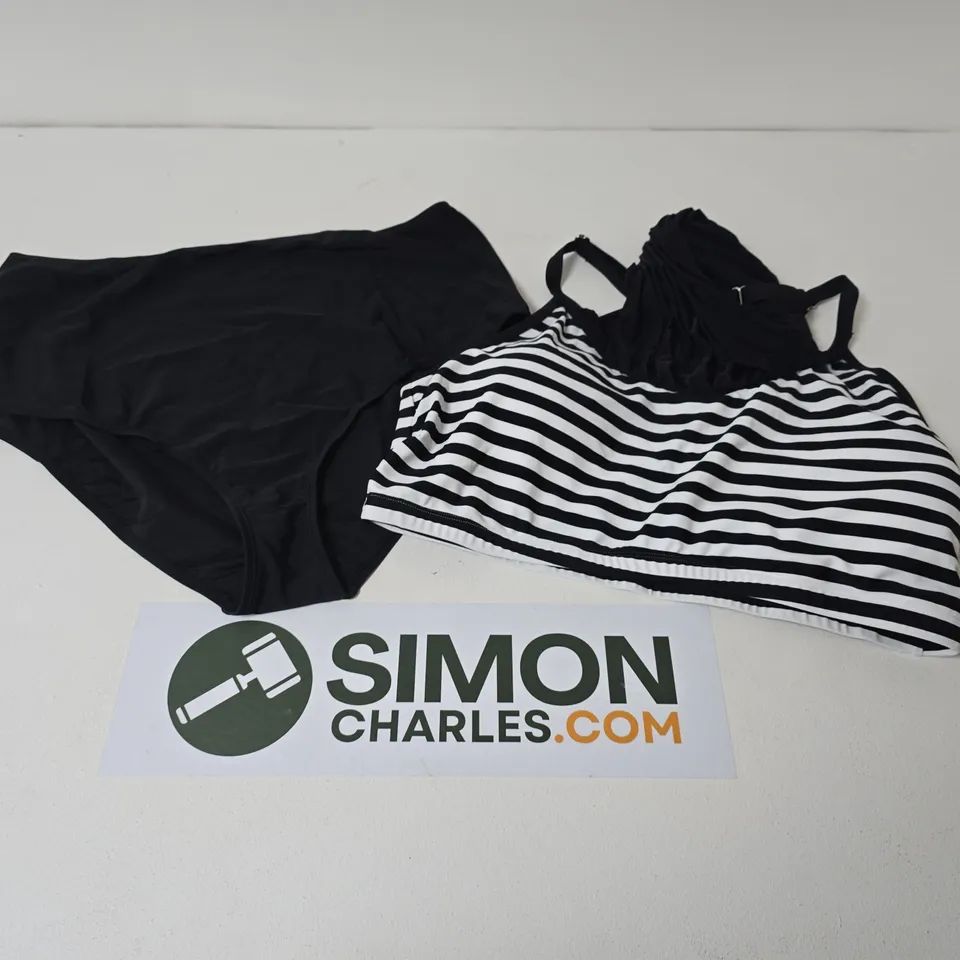 BONPRIX 2 PIECE SWIMMING SET BLACK AND WHITE SIZE 24