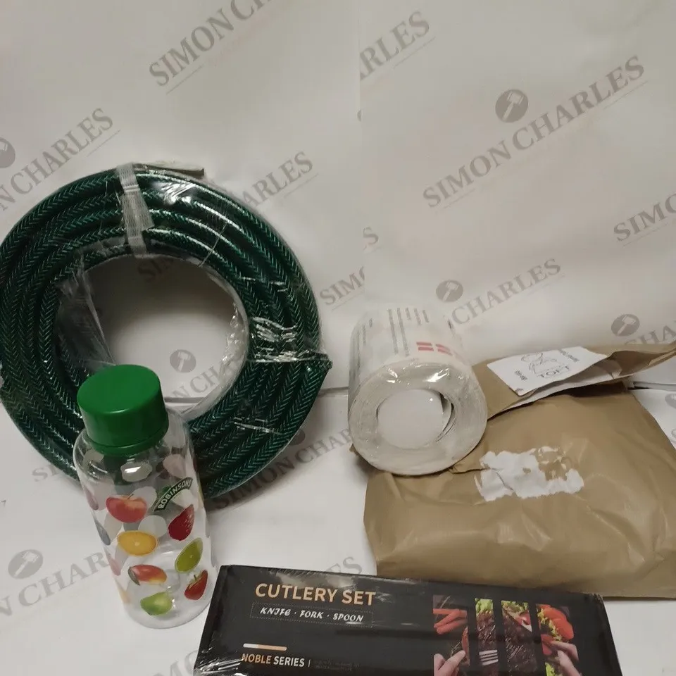 BOX OF APPROXIMATELY 10 ASSORTED HOUSEHOLD PRODUCTS TO INCLUDE 15M GARDEN HOSE, 30 PIECE CUTLERY SET, KNITTING COLLECTION ETC 