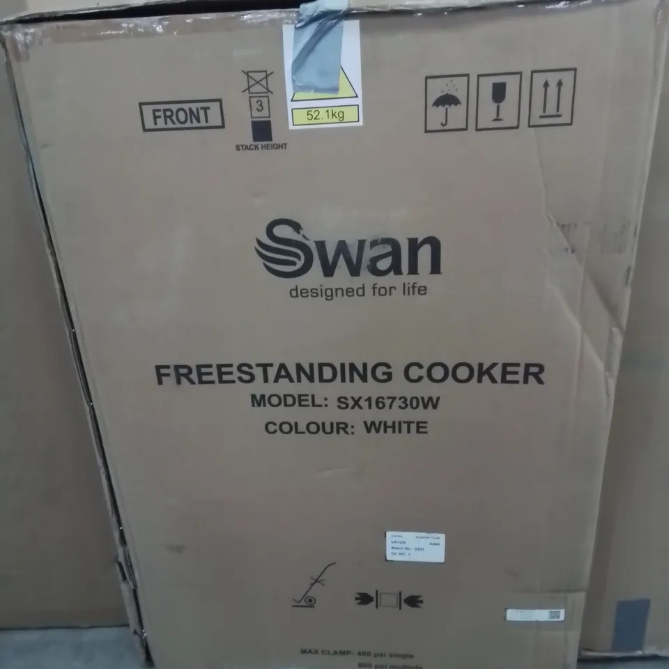 SWAN SX16730W 60CM WIDE DOUBLE OVEN ELECTRIC COOKER WITH CERAMIC HOB - WHITE