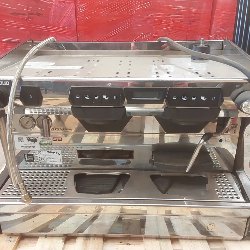 RANCILIO CLASSE 7 2 GROUP COMMERCIAL COFFEE MACHINE WITH ISTEAM