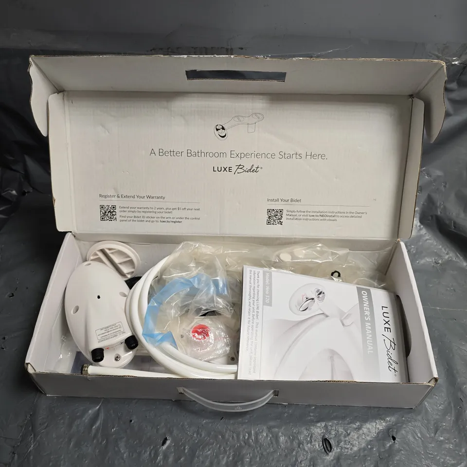 BOXED LUXEBIDET NEO320 IN WHITE