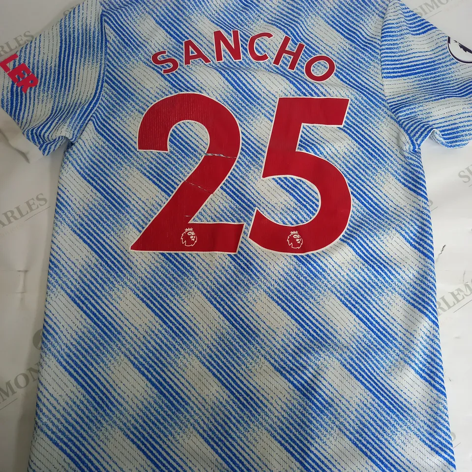 ADIDAS MANCHESTER UNITED FOOTBALL SHIRT - '25 SANCHO' - SMALL