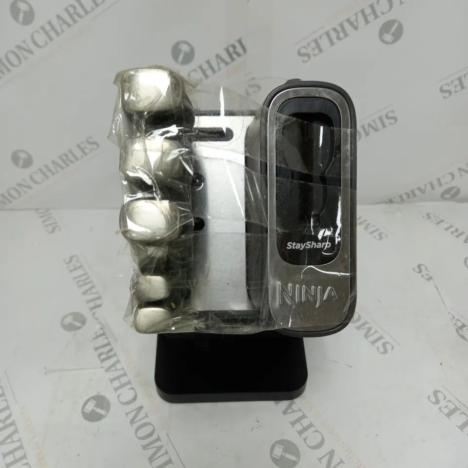 NINJA FOODI STAYSHARP 5 PIECE KNIFE BLOCK WITH INTEGRATED SHARPENER K32005UK