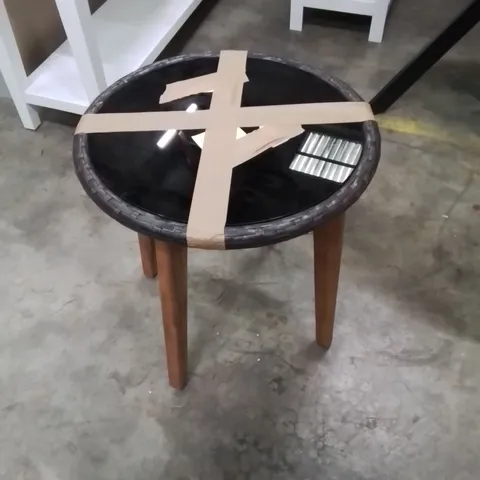 SIDE TABLE 
