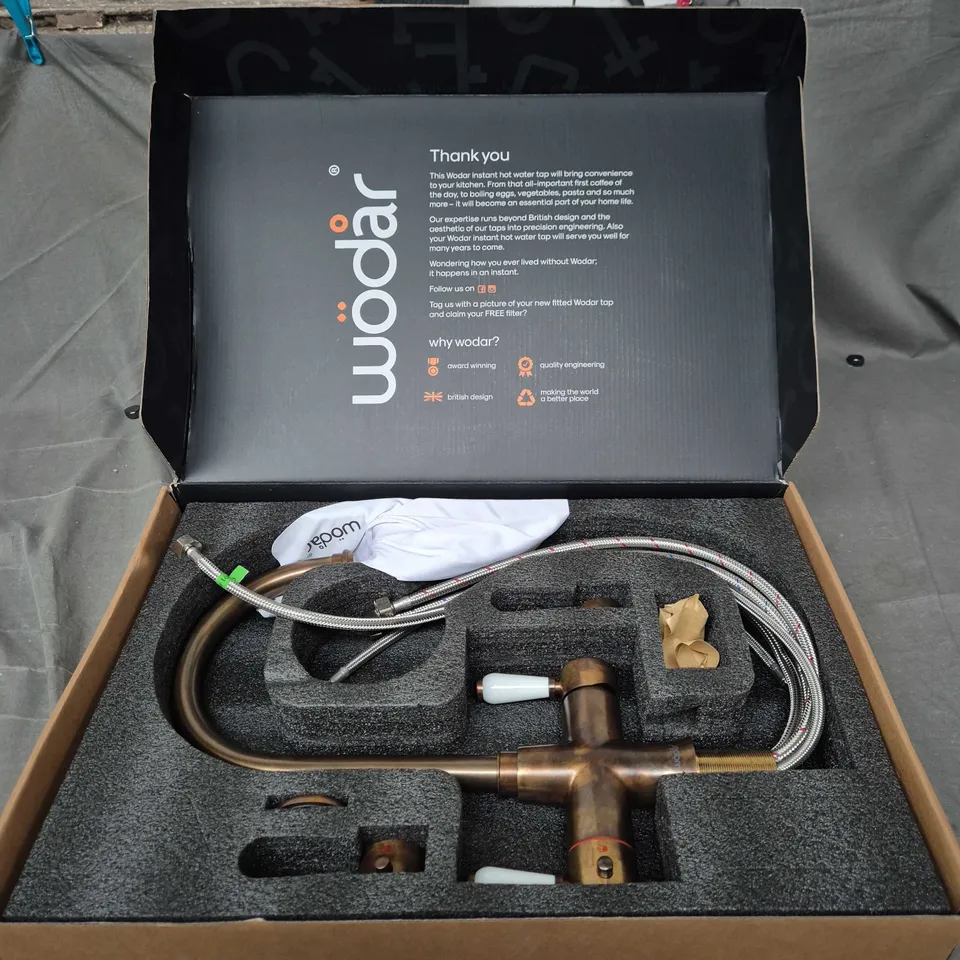 WODAR HOLBORN 3-IN-1 BOILING WATER TAP - AGED BRASS