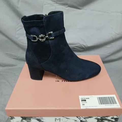 OCEANE NAVY SUEDE LOW BLOCK HEEL ANKLE BOOT – UK 5