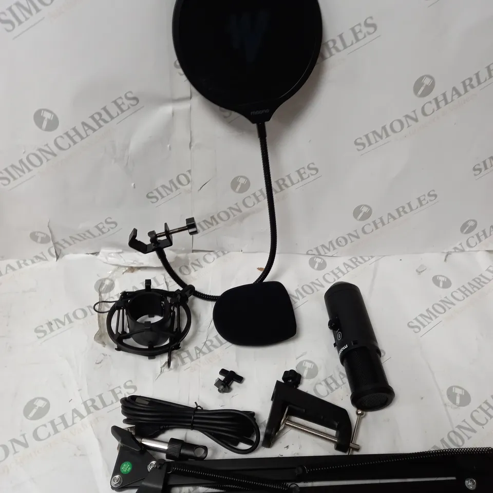 PROFESSIONAL CONDENSER USB MICROPHONE SET AU-PM421
