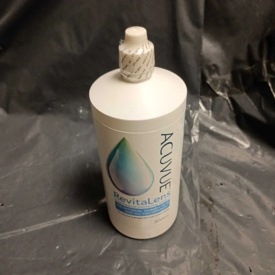 BOX OF APPROXIMATELY 25 ASSORTED CONTACT LENS CLEANERS