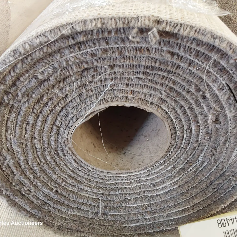 ROLL OF QUALITY VARIETY TRIALS CARPET APPROXIMATELY 5M × 8M