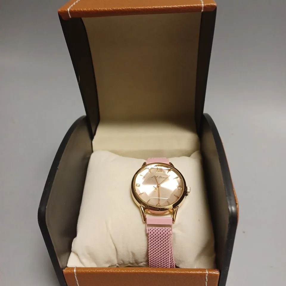 LADIES LA BANUS WATCH – QUARTZ MOVEMENT – METAL STRAP WITH MAGNETIC CLASP