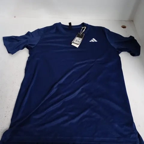 ADIDAS CLUB TEE IN NAVY - UK MEDIUM