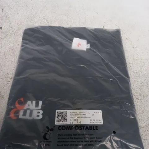 CALI CLUB BLACK LOGO TEE SIZE XL