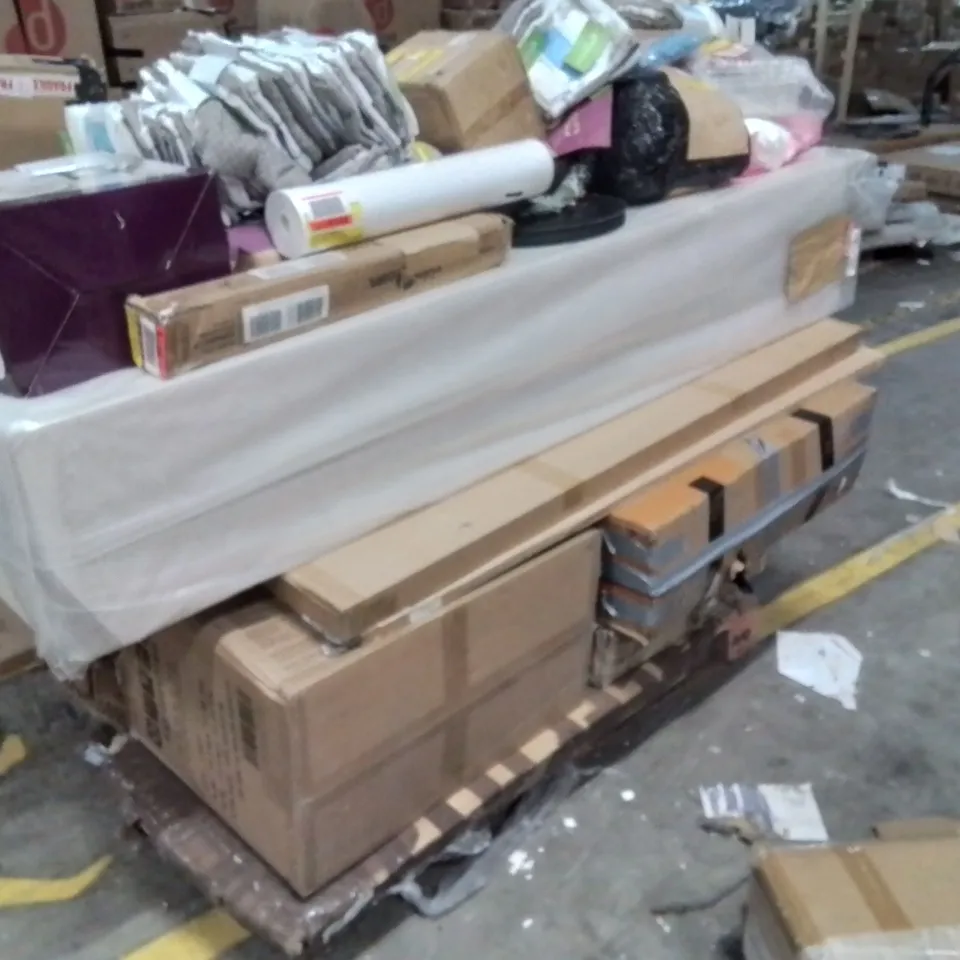 PALLET OF ASSORTED HOUSEHOLD GOODS AND PRODUCTS TO INCLUDE;GAMING CHAIR,BEDFRAME SINGLE,CHRISTMAS TREE,BAMBOO RAIL