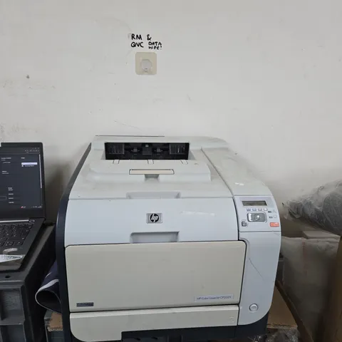 HP COLOR LASERJET CP2025 PRINTER