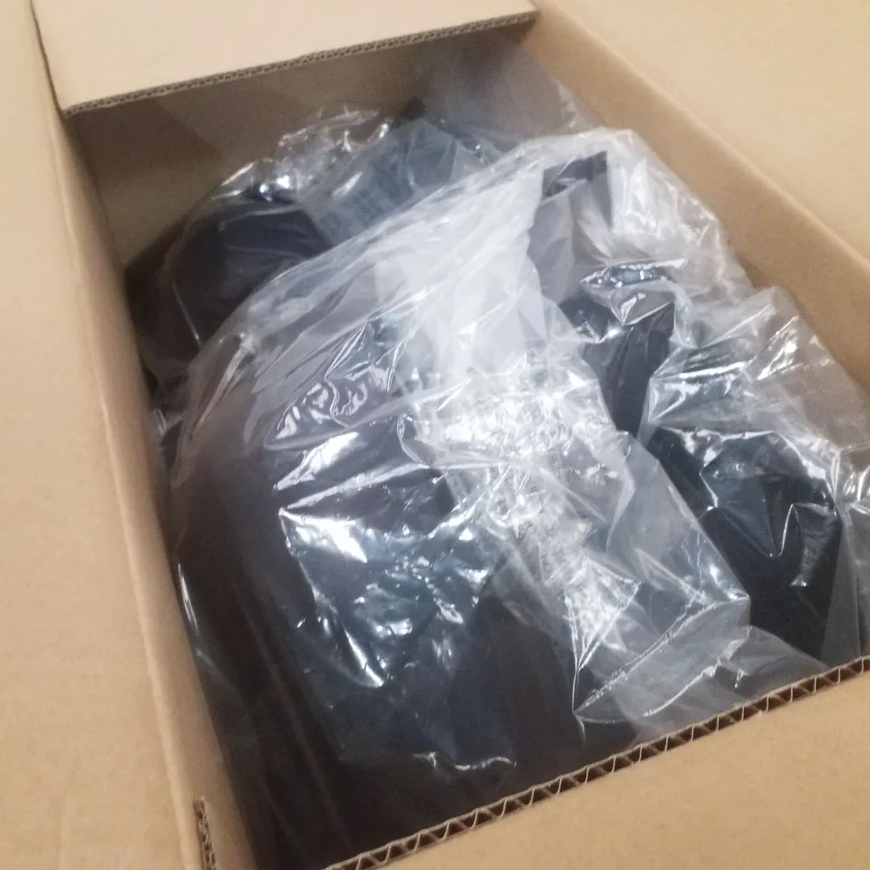 BOX CONTAINING APPROXIMATELY 13 BRAND NEW MAGISCULPT BLACK BODYSUITS - SIZE 42D