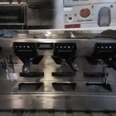 RANCILIO RAN7-3 COMMERCIAL 3 GROUP BARRISTA COFFEE MACHINE 