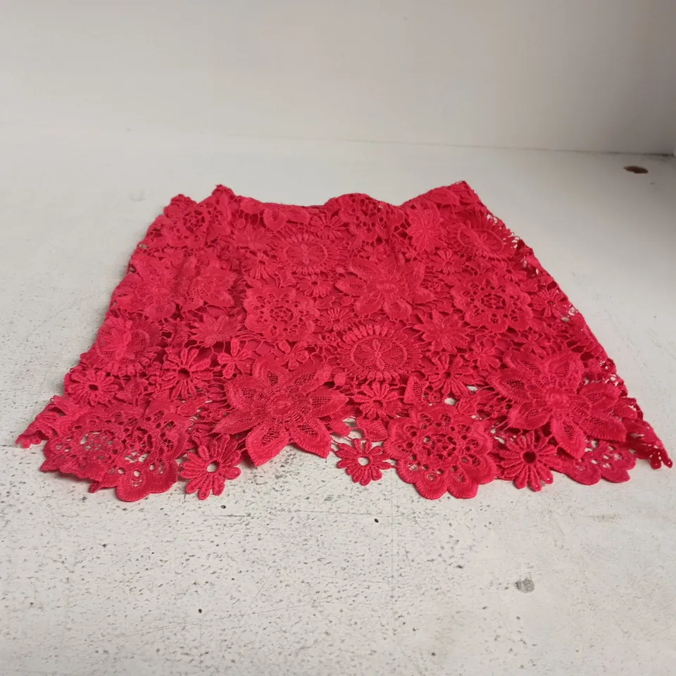 ATMOSPHERE WOMEN’S LACE SKIRT – PINK/RED, UK 8