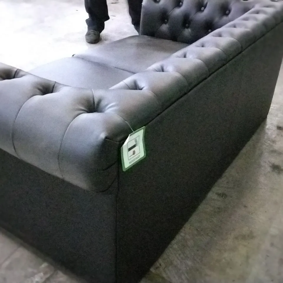 DESIGNER BLACK LEATHER CHESTERFIELD STYLE 2 SEATER SOFA