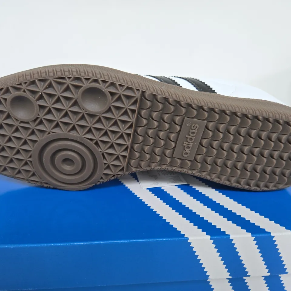 ADIDAS SAMBA OG SIZE 8.5