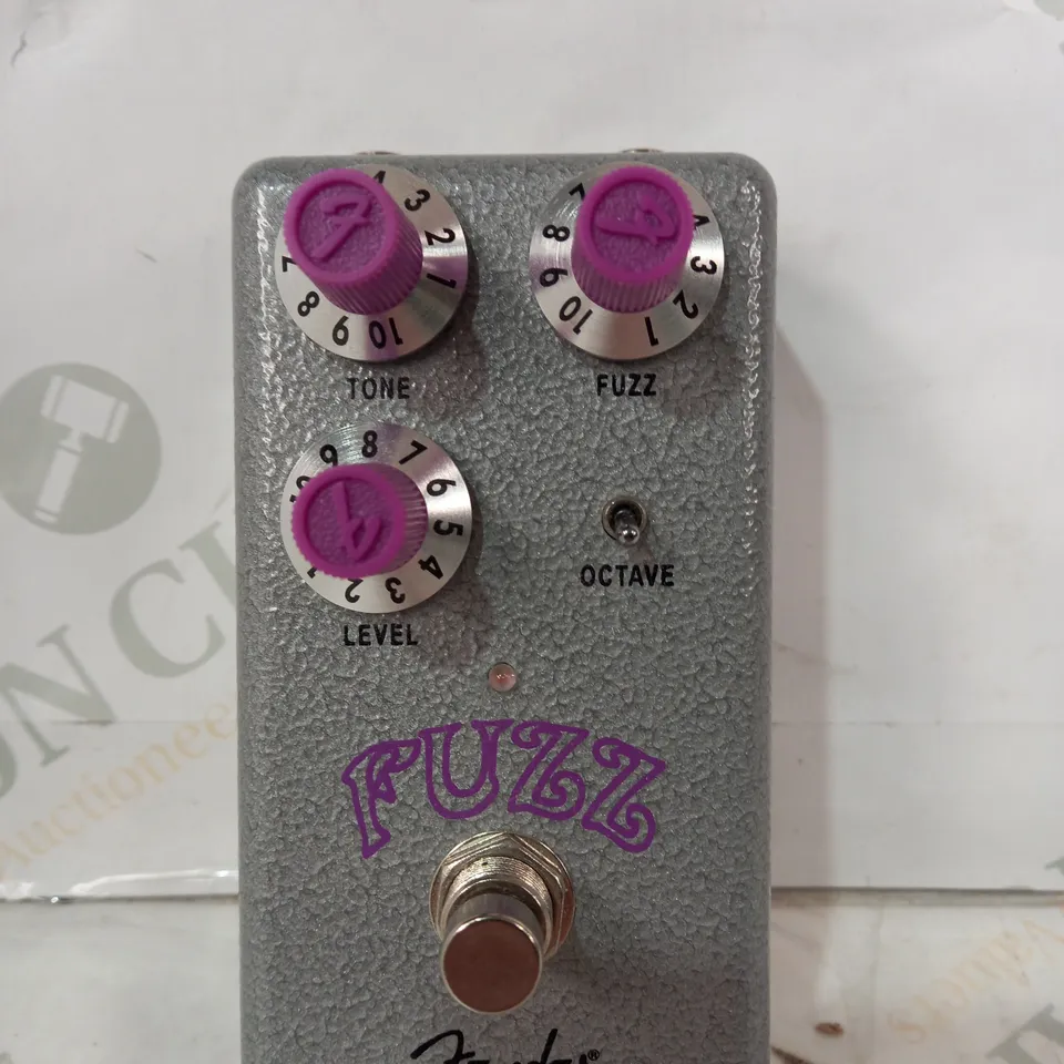 FENDER HAMMERTONE FUZZ EFFECTS PEDAL