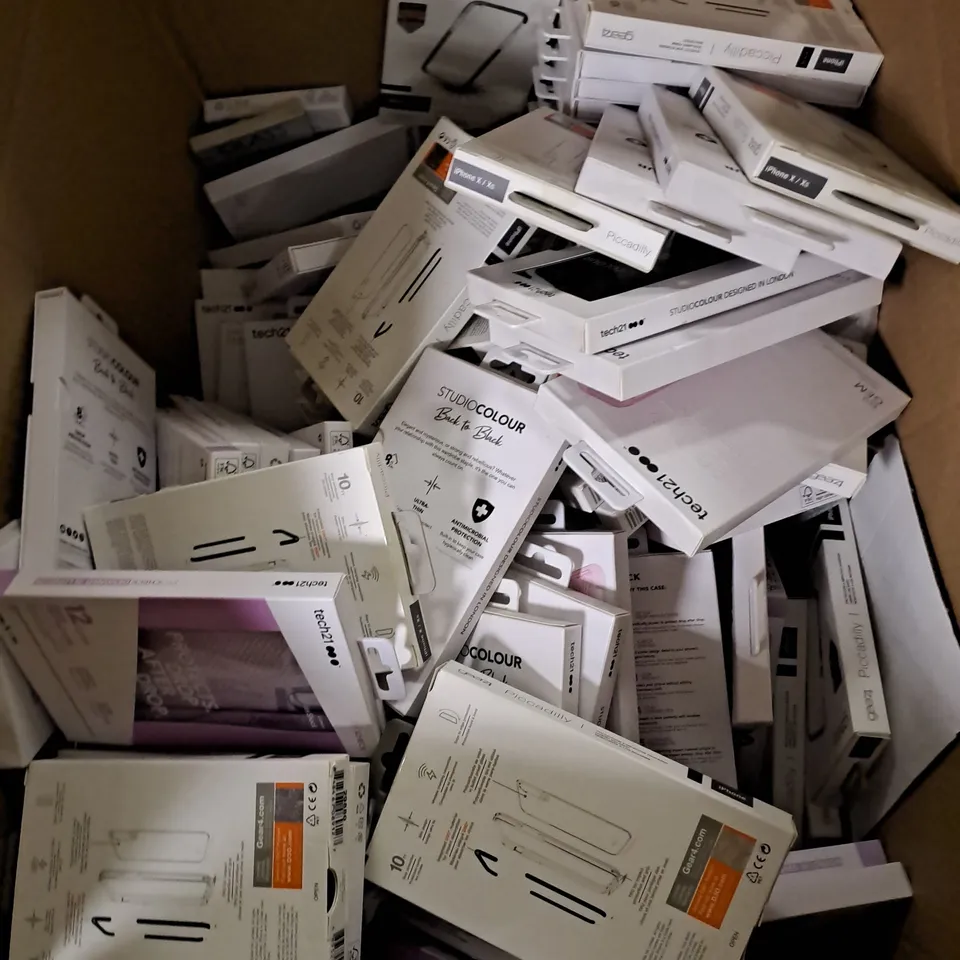 BOX OF APPROXIMATELY 150 ASSORTED PHONE CASES AND SCREEN PROTECTORS
