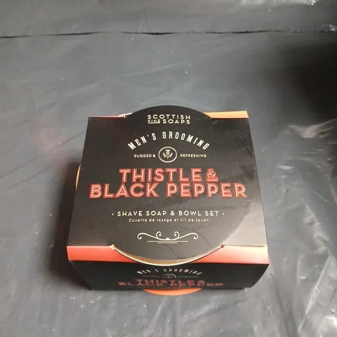 SCOTTISH FINE SOAPS THISTLE & BLACK PEPPER SHAVE SOAP & BOWL SET