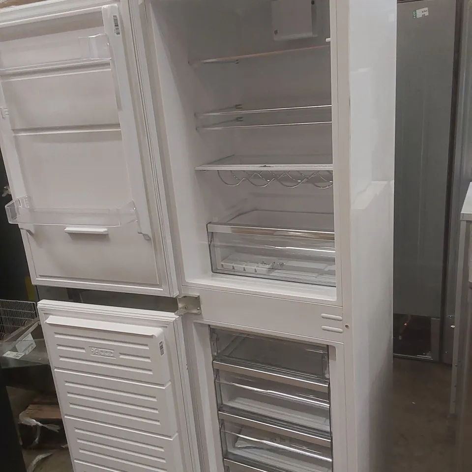 KENWOOD KIFF5022 INTEGRATED 50/50 FRIDGE FREEZER - SLIDING HINGE