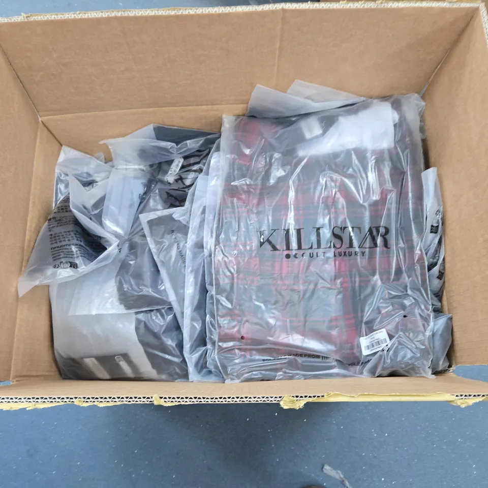 LOT OF APPROXIMATELY 50 BRAND NEW KILLSTAR ITEMS TO INCLUDE ELDRITCH TOPS, NIGHTREIN CORSETS AND ENDLESS VOID TOPS - VARIOUS SIZES