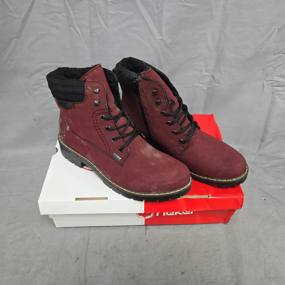 BOXED PAIR OF RIEKER BURGUNDY SUEDE ANKLE BOOTS – UK 6½ (EU 40)