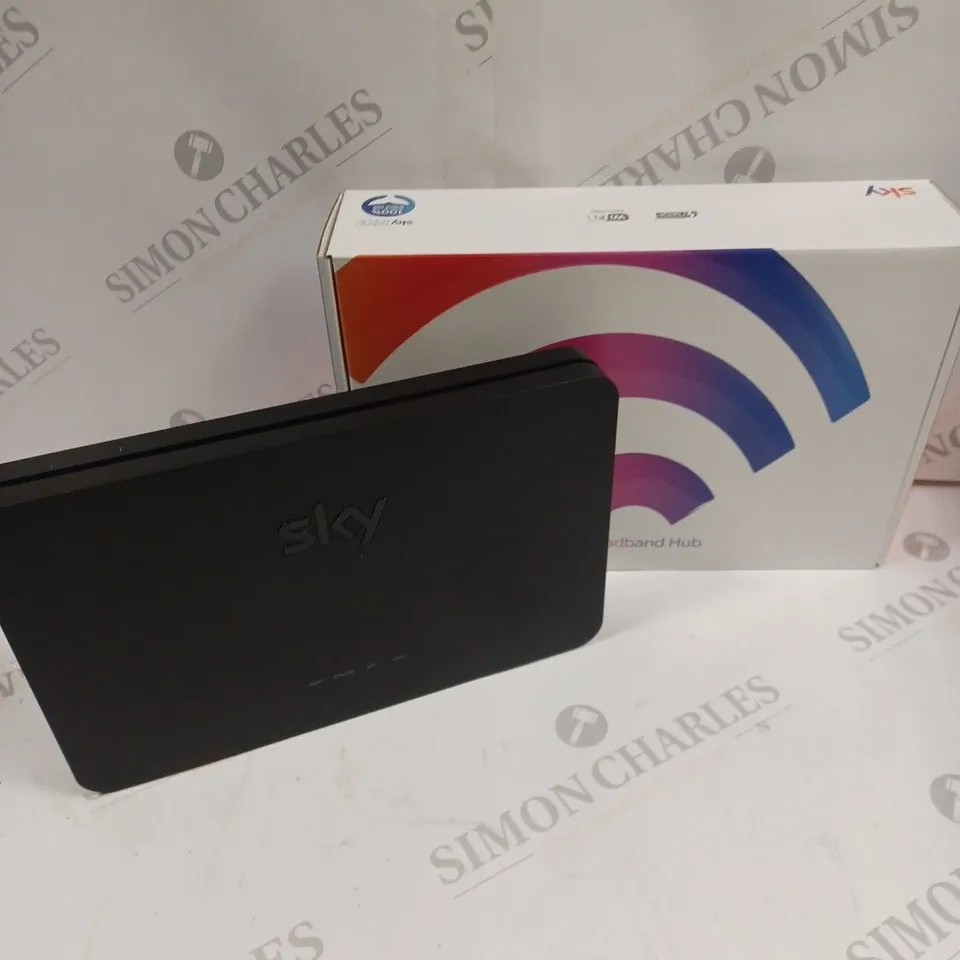 BOXED SKY SR203 BROADBAND HUB 4 DUAL BAND WIRELESS ROUTER