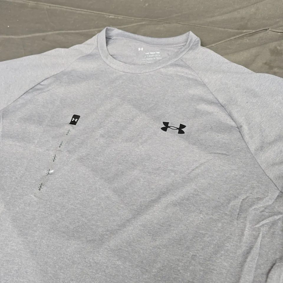 UNDER ARMOUR LOGO TEE - SIZE LARGE