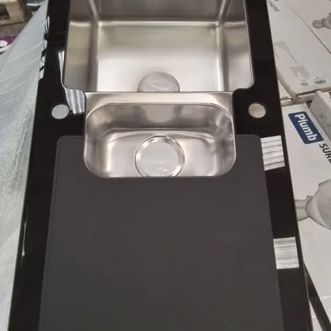 DESIGNER STAINLESS STEEL & BLACK GLASS 1.5 BOWL & SINGLE DRAINER SINK