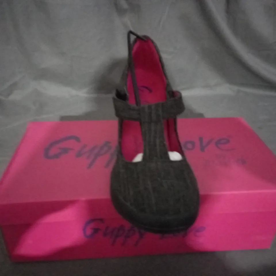APPROXIMATELY 11 BOXED PAIR OF GUPPY LOVE BY BLOWFISH WEDGE SHOES IN VARIOUS SIZES TO INCLUDE SIZE 39.5EU